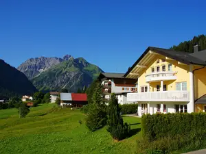 Ferienwohnung für 4 Personen (60 m²) in Mittelberg (Kleinwalsertal)