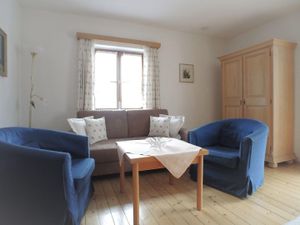 23700729-Ferienwohnung-4-Mittenwald-300x225-1