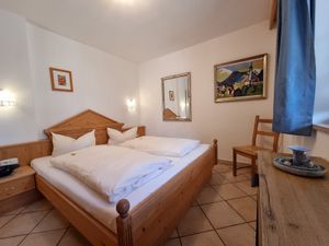 23892499-Ferienwohnung-2-Mittenwald-300x225-1