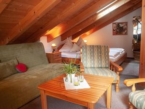 23718614-Ferienwohnung-2-Mittenwald-300x225-5