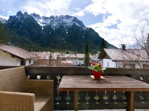 23826593-Ferienwohnung-4-Mittenwald-300x225-5