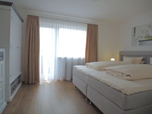 23829526-Ferienwohnung-4-Mittenwald-300x225-1