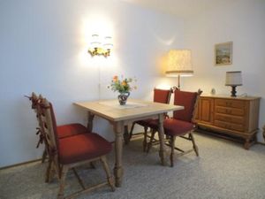 23829526-Ferienwohnung-4-Mittenwald-300x225-3