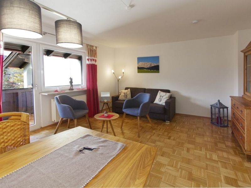 23829523-Ferienwohnung-4-Mittenwald-800x600-0