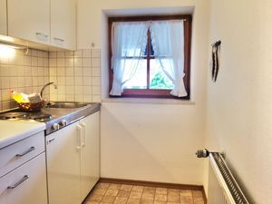 23895622-Ferienwohnung-2-Mittenwald-300x225-4