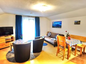 23895624-Ferienwohnung-2-Mittenwald-300x225-3