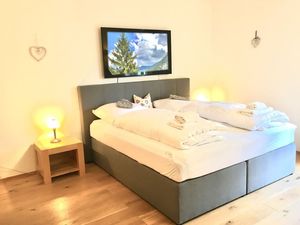 23895628-Ferienwohnung-2-Mittenwald-300x225-0