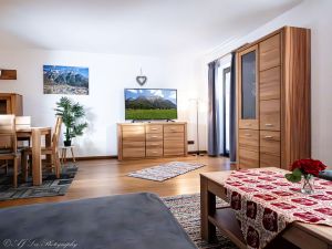 23895631-Ferienwohnung-4-Mittenwald-300x225-4