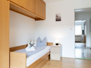 23895638-Ferienwohnung-3-Mittenwald-300x225-3