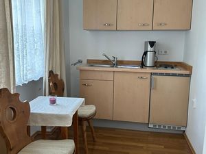 24037240-Ferienwohnung-1-Mittenwald-300x225-1