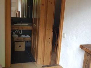 24048333-Ferienwohnung-2-Mittenwald-300x225-3