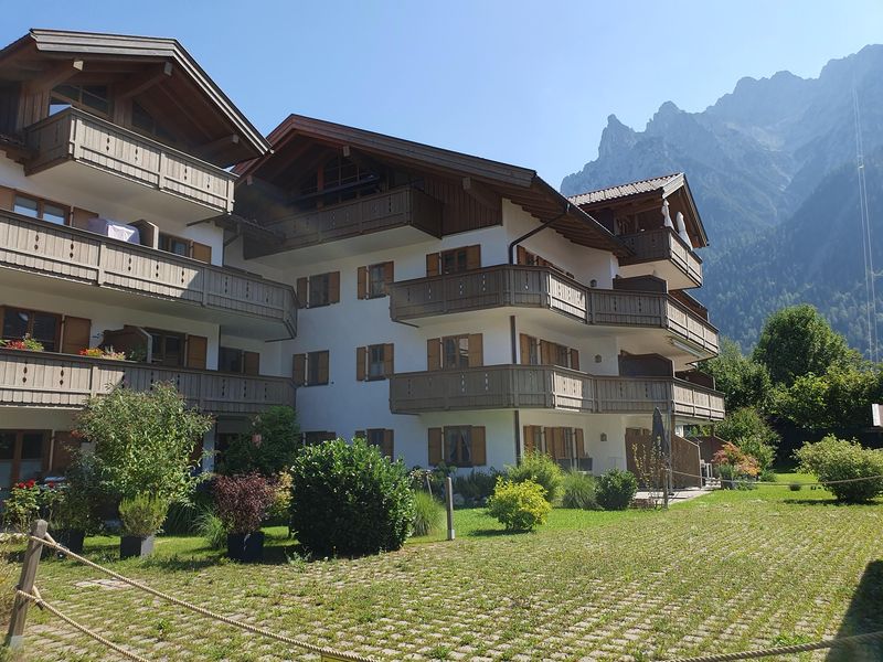 23589536-Ferienwohnung-4-Mittenwald-800x600-2