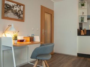 23826594-Ferienwohnung-4-Mittenwald-300x225-5