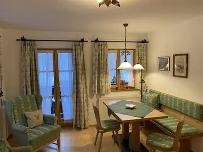 Edelweiss-Wohnzimmer-Neu
