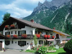 Ferienwohnung für 4 Personen (65 m²) in Mittenwald