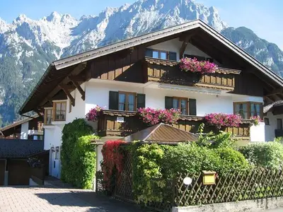 Ferienwohnung für 3 Personen (55 m²) in Mittenwald 1/10