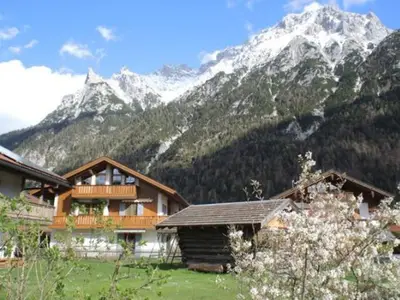 Ferienwohnung für 2 Personen (42 m²) in Mittenwald 10/10