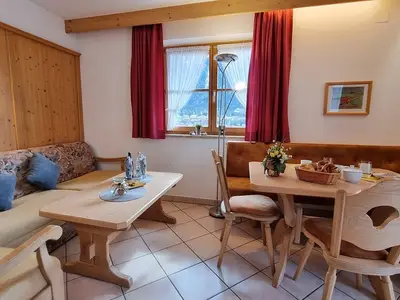 Ferienwohnung für 2 Personen (48 m²) in Mittenwald 4/10