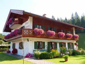 19125073-Ferienwohnung-2-Mittenwald-300x225-2