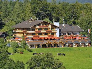 Ferienwohnung für 9 Personen (140 m²) in Mittenwald