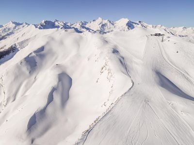 RS232_Hochalmbahn_Blick auf Kitzsteinhorn_Gr.Wiesb