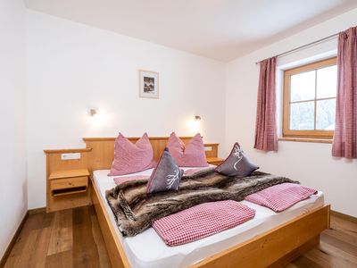 Schlafbereich. Schlafzimmer mit Doppelbett