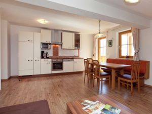 19336109-Ferienwohnung-6-Mittersill-300x225-1