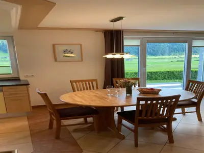 DiningRoom