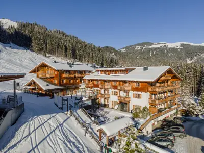 Außenseite Ferienhaus [Winter]