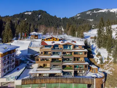 Außenseite Ferienhaus [Winter]