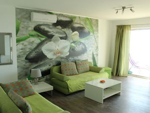 22439893-Ferienwohnung-4-Mlini-300x225-1