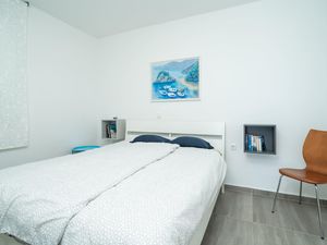 23755646-Ferienwohnung-2-Mlini-300x225-4