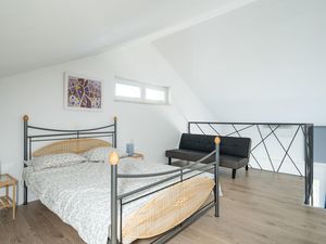 23755652-Ferienwohnung-2-Mlini-300x225-4