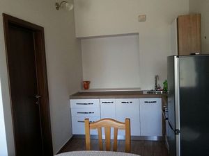 24057520-Ferienwohnung-4-Mlini-300x225-3