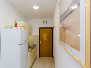 24057600-Ferienwohnung-2-Mlini-300x225-4