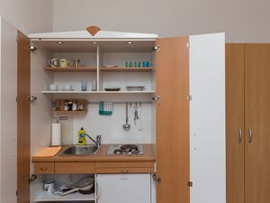 24058257-Ferienwohnung-4-Mlini-300x225-1