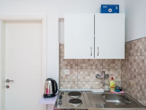 24058612-Ferienwohnung-2-Mlini-300x225-3