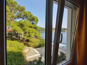 23934202-Ferienwohnung-2-Mljet-300x225-3