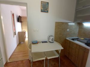 23381864-Ferienwohnung-2-Mljet-300x225-1