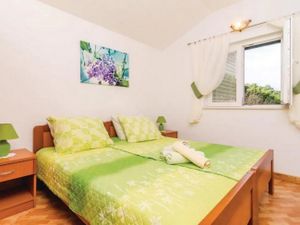 23980744-Ferienwohnung-4-Mljet-300x225-4