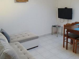 24028900-Ferienwohnung-2-Mljet-300x225-1