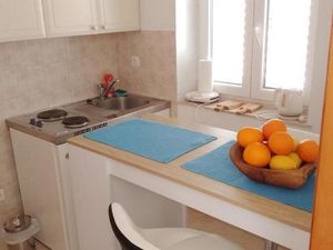 24028902-Ferienwohnung-2-Mljet-300x225-2