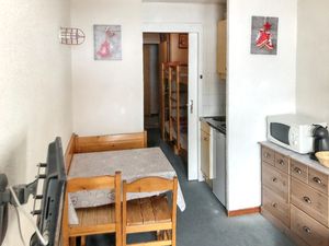 23937928-Ferienwohnung-4-Modane-300x225-5