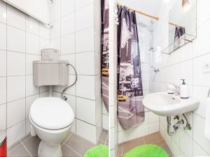 22338361-Ferienwohnung-4-Mönchengladbach-300x225-3