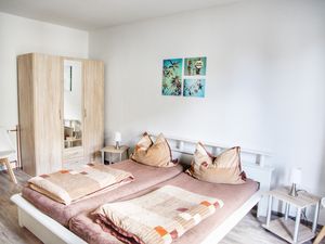 24056178-Ferienwohnung-5-Mönkebude-300x225-5