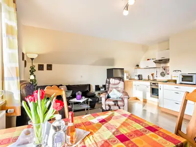 Photo, INSIDE, OUTSIDE