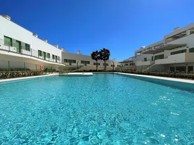 PoolOfHouse