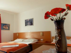 22669737-Ferienwohnung-3-Mokalo-300x225-3