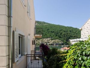 24057763-Ferienwohnung-4-Mokošica-300x225-1