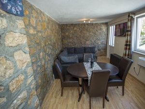 24058014-Ferienwohnung-3-Mokošica-300x225-3